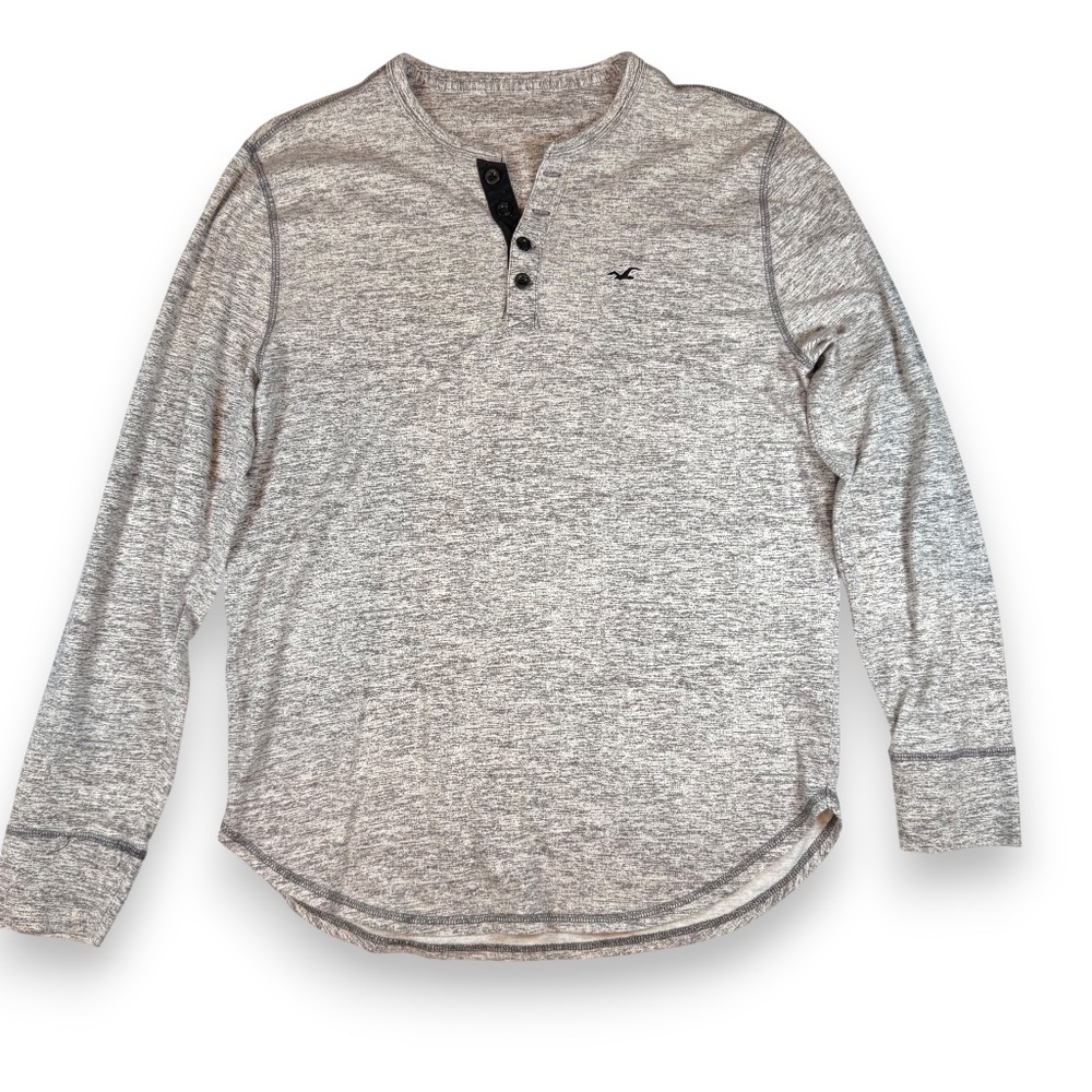 HOLLISTER Gray Long Sleeve Henley Tee – Size L